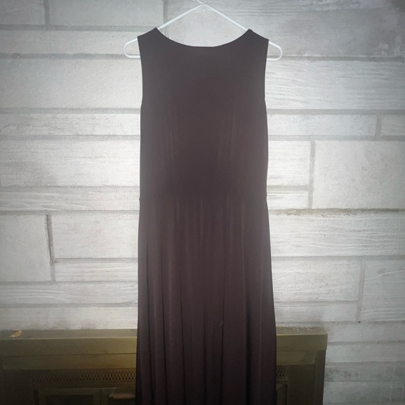 Dress - Picture 3 of 7